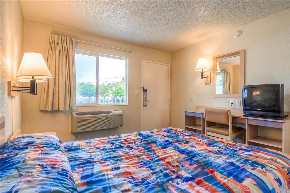 Motel 6-La Mesa, Ca - San Diego Стая снимка